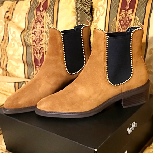 Coach boots - Picture 1 of 4